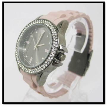 New Arrived Silicon Crystal Watches Alloy Case Silicone Band Watch