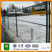 Construction site fence barrier