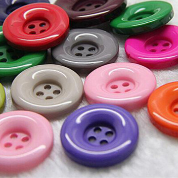 Atacado Garment 4 Hole Plastic Resin Button com preço de fábrica