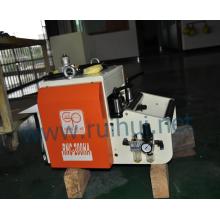 Roller Feeding Machine Adopts Pneumatic Relaxation Method