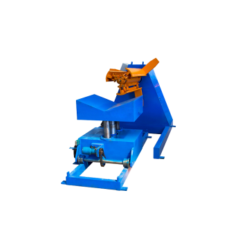 Hydraulic automatic material stacking machine