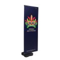 Outdoor -Werbung Banners x Stand stehen