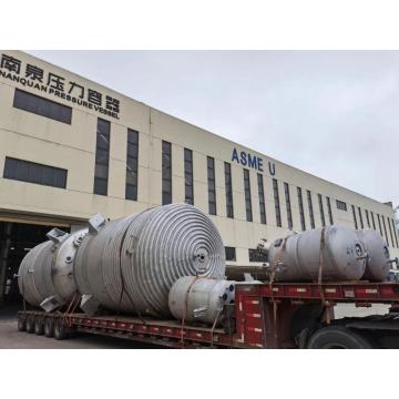 StainlessSteel Reactor With Internal Coils And Half Pipe