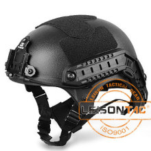 Capacete tático adota plástico reforçado eo capacete interior é preenchido com espuma de memória de rebote lenta