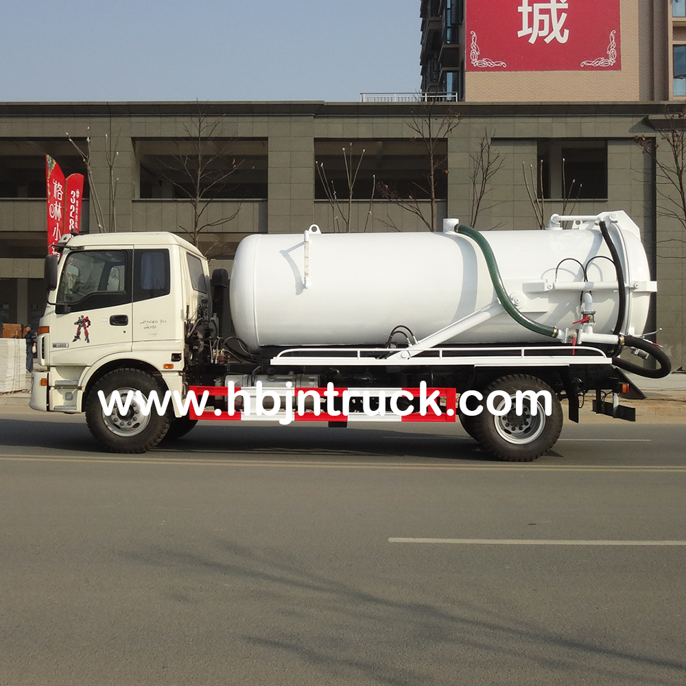 Vacuum Suction Truck