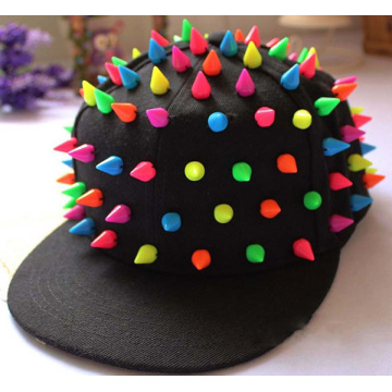 Mode schöne bunte Süßigkeiten Hip-hop Punk Snapback Cap Rivet Flat-Krempe Baseball Cap