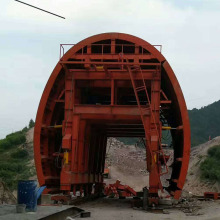 Encofrado de túnel de ferrocarril de alta velocidad.