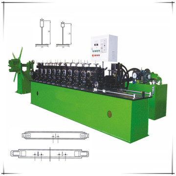 Light Guage Vollautomatische T-Gittermaschine