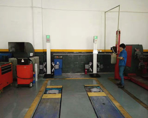 Tracking Wheel Alignment