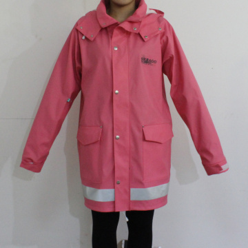 Impermeable con capucha de color rosa oscuro impermeable PU