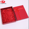 Подарочная коробка для подружек невесты в красной упаковке