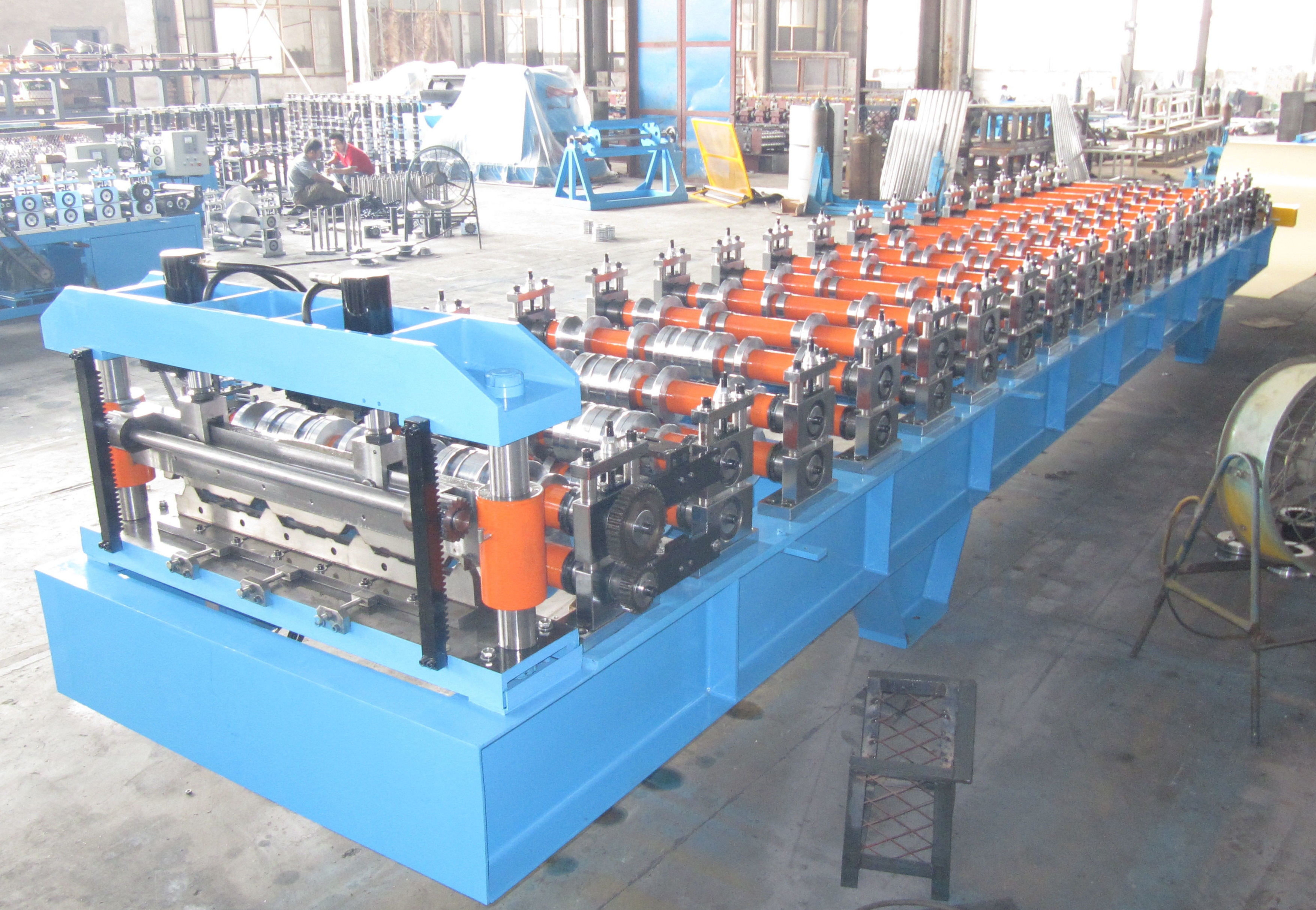 ROOF SHEET LONG SPAN MACHINE 