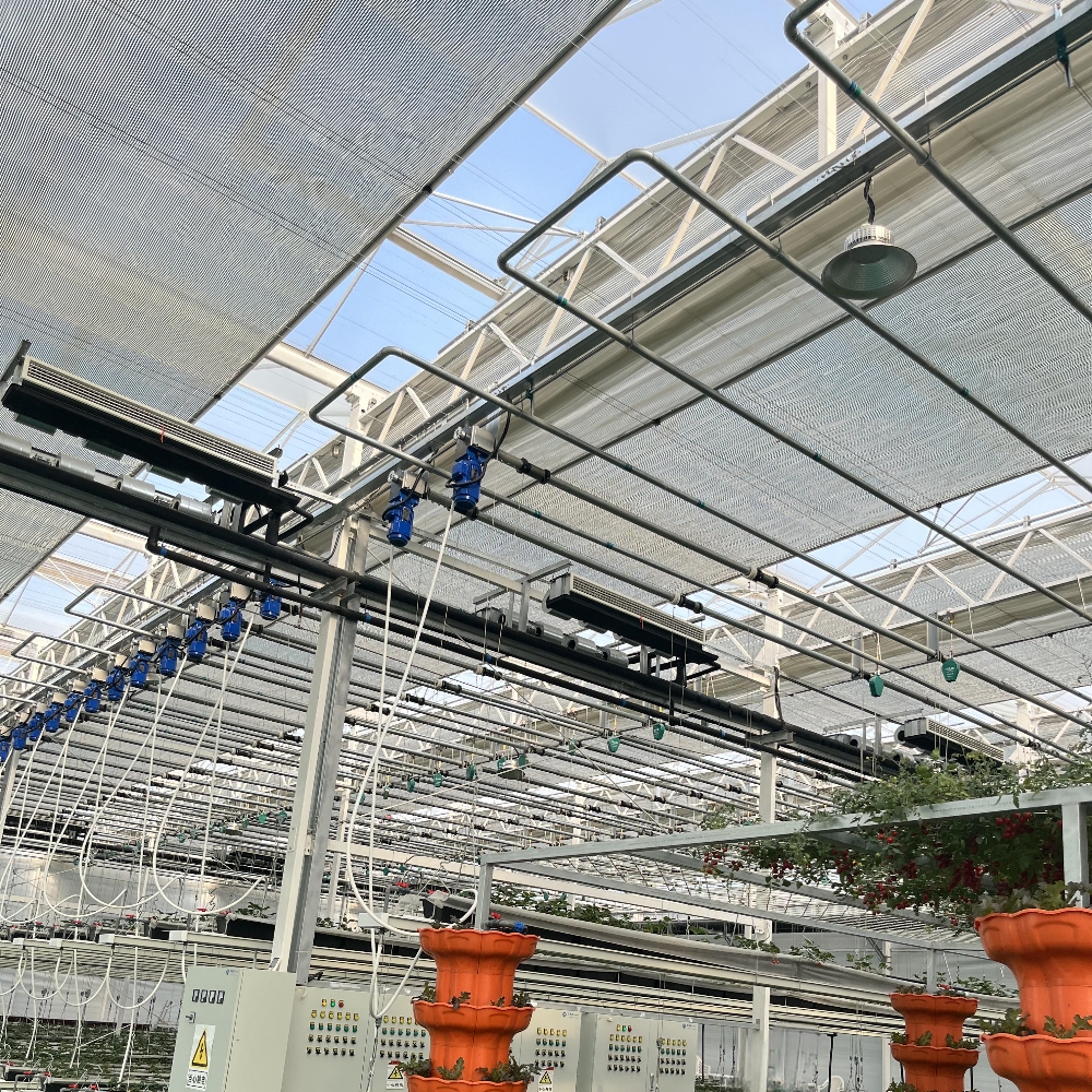 Movable Shade Greenhouse Movable Shade Greenhouse