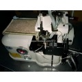 Машина для обработки ковров с лентой