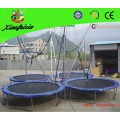 4 personas de trampolín Bungee