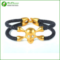 Cuero de piel de mantarraya oro acero inoxidable cráneo pulsera brazalete