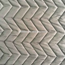Velboa/poliéster tecido bordado acolchoado térmico com colchas para casacos/jaqueta