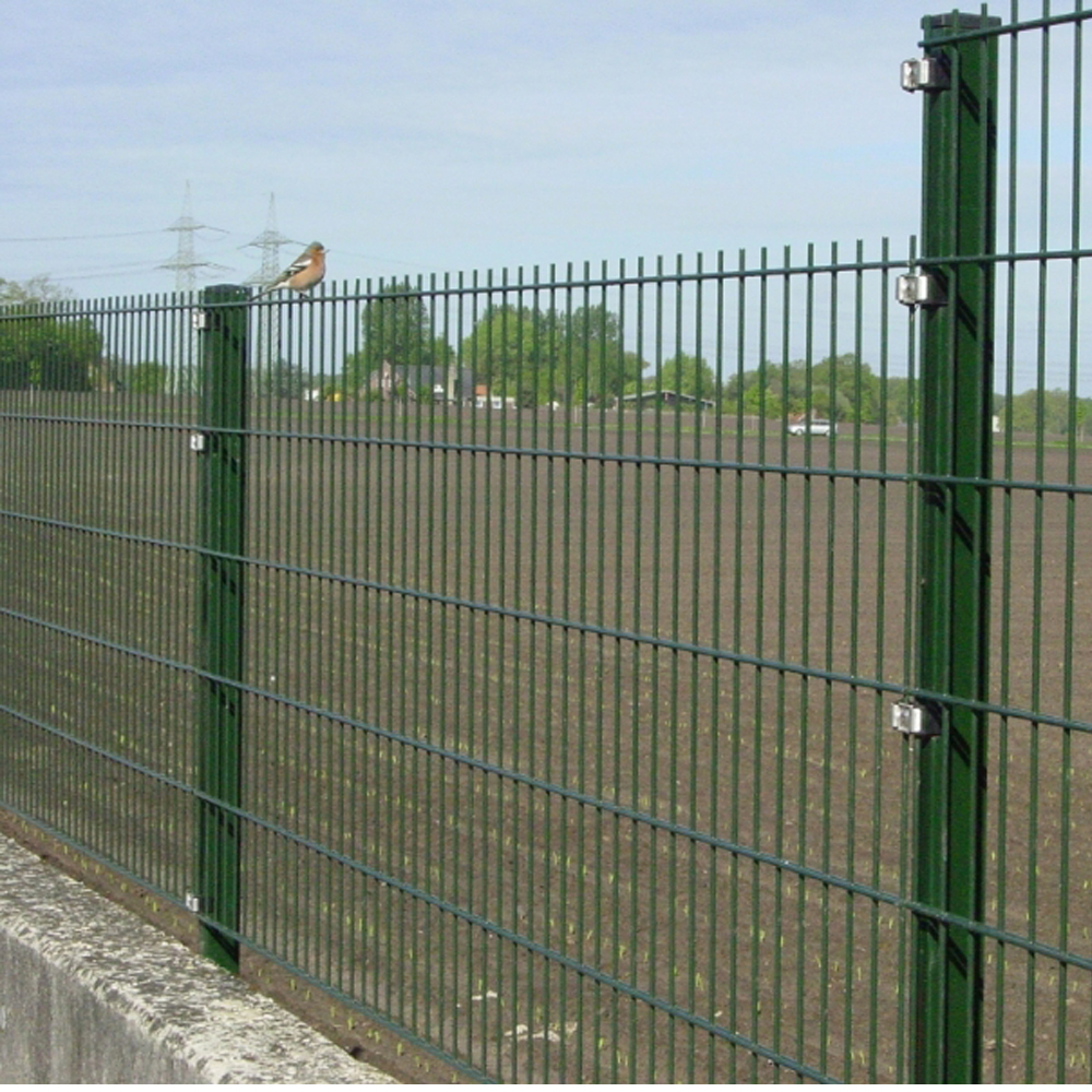 656 Mesh Fence Panel