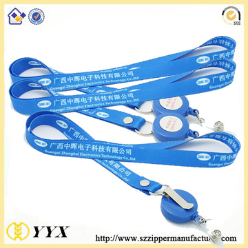 Heat transfer lanyard with retractable clip