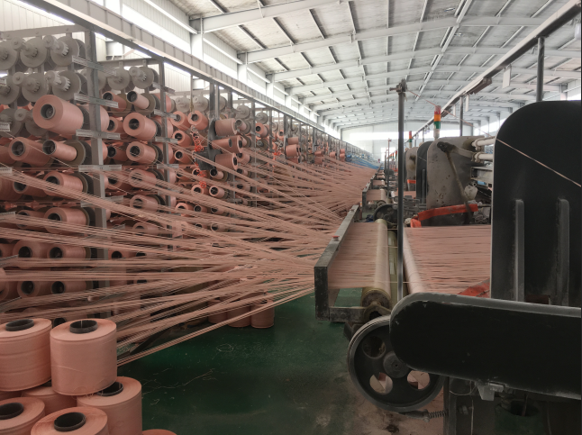 PE tarpaulin yarn extruding room