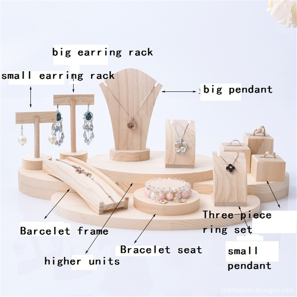 Solid wood jewelry rack