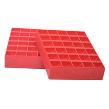 300 pcs Token Plastic Game Coin Case Box