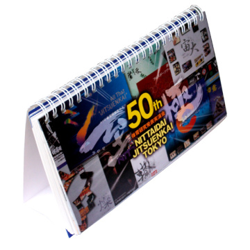 2016 Custom Design 3D Lenticular Table Calendar Printing