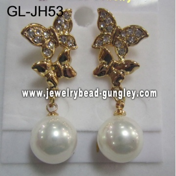 gift butterfly shell pearl earrings