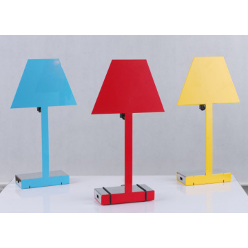 Mini lampe de table en acier (KM0212T-1)