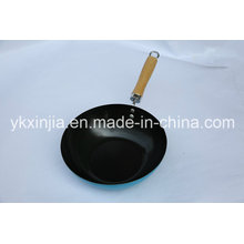 Utensílios de cozinha Wok de aço carbono com alça de madeira