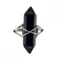Nova moda de pedra natural hexagonal prisma contas embrulhadas de prata fio chakra encantos anéis de cristal