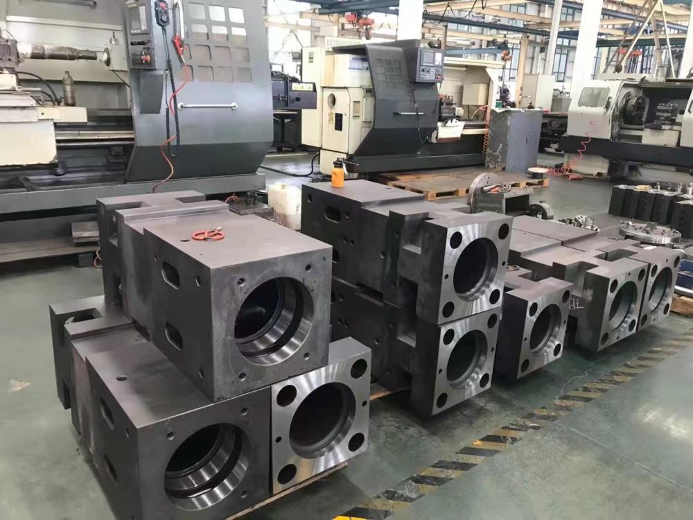 Breaker Front Head Maching Breaker Front Head Maching