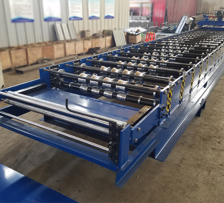 sheet roll forming machine