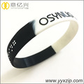 Bracelet en silicone sur mesure pour le sport