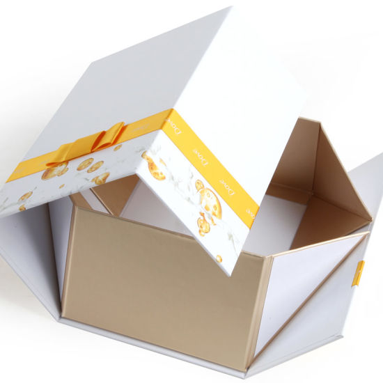 White Matt Lamination Folding Gift Box