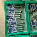 Conjunto de instrumentos cirúrgicos médicos para uso