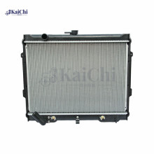 2071 Radiator Auto Mitsubishi Montero/Pajero 3.0L 1994-2000