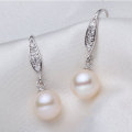 8-9mm Round Freshwater Pearl Earring with Zircon