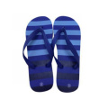 Padrão listrado flip flops para homens