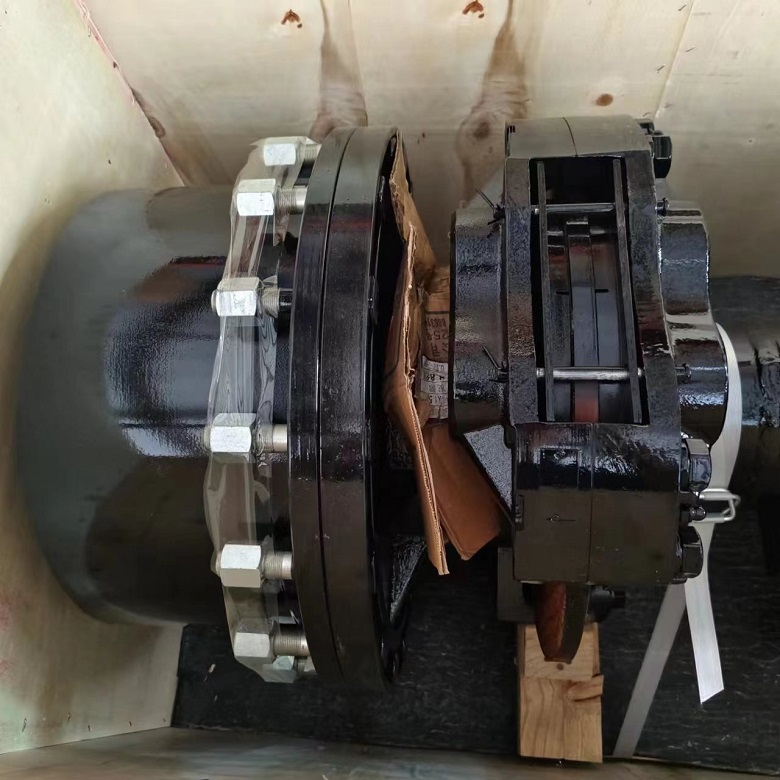 SR28MR-3 road roller front drive axle assembly 217C-18-01000 SR28MR-3 road roller front drive axle assembly 217C-18-01000