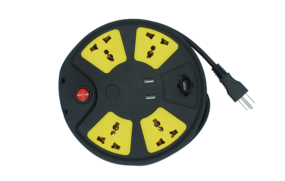 Universal 4 outlet Swivel disc Socket