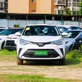 Pequenos SUV de 5 lugares Toyota C-HR