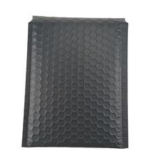 Matte Black Metallic Hoil Bubble Sobres Mailers