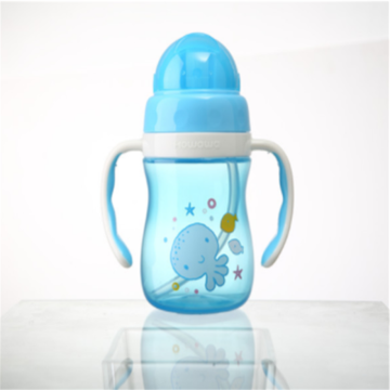 Baby plastic water cup Baby Bottle with Straw