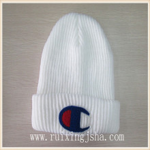 men's knitted Tufting embroidery logo beanie