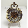 Vente en gros Analog Quartz Vinage Retro Pocket Watch avec couverture découpée