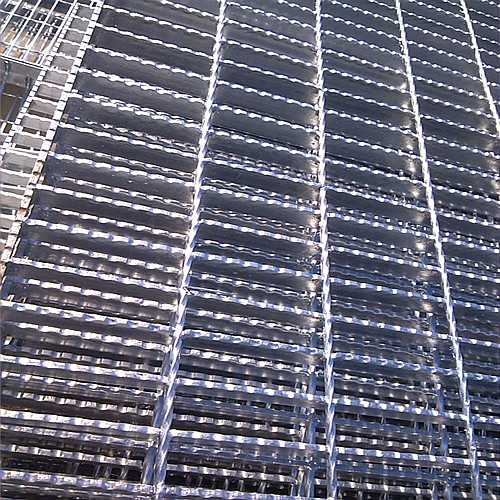 Weld Serrated steel grating