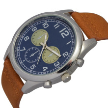 Relógio de aço inoxidável de moda de quartzo de estilo novo Hl-Bg-082