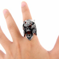 Exaggeration open mouth skull ring for Single man