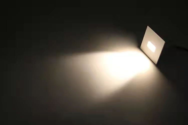 wall lamp